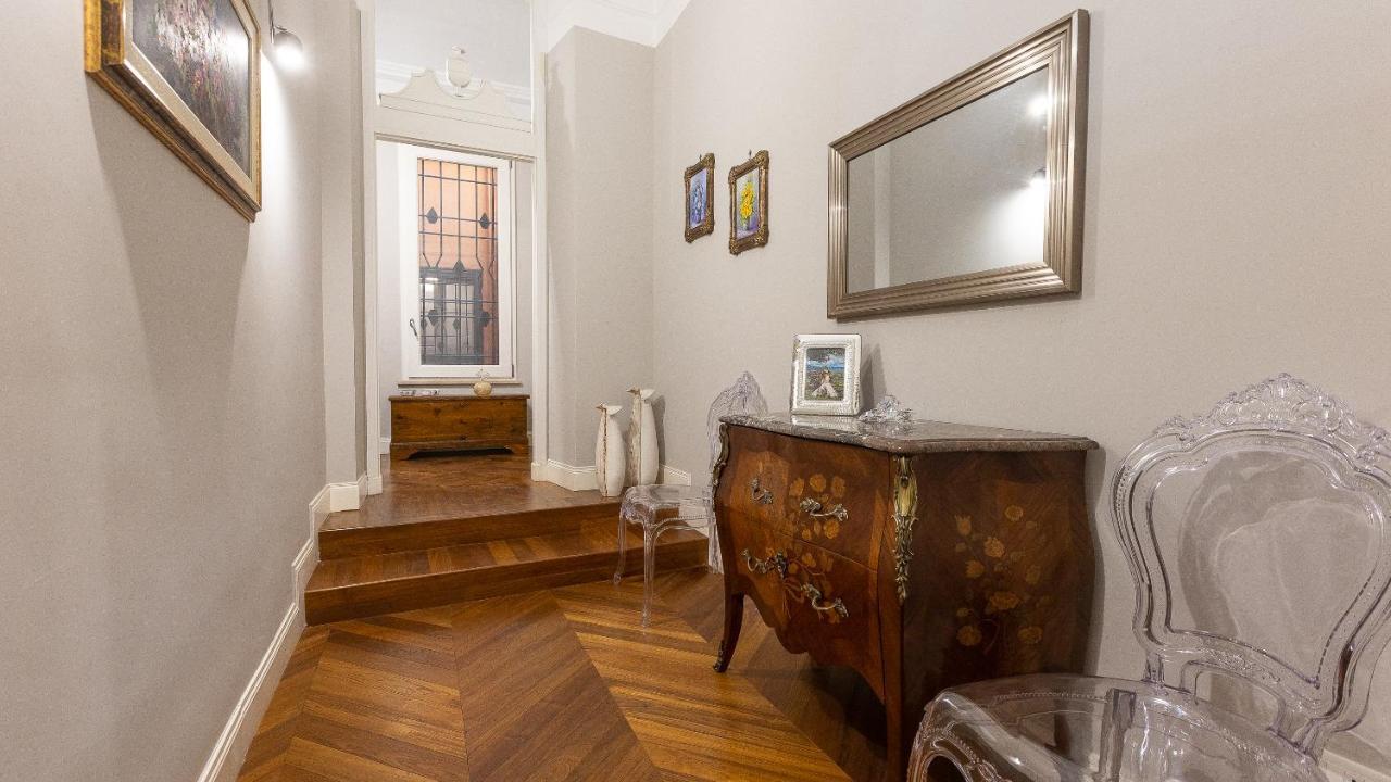 Apartment Gregoriana Luxury In Rom